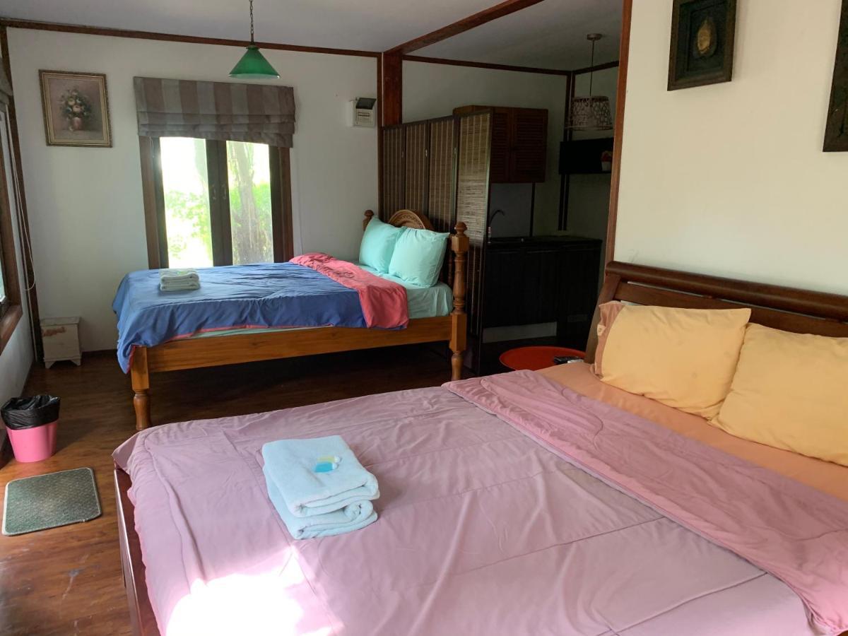 Oyo 75402 Villa Rayonghouse Ban Nong Sai Yong Exterior foto